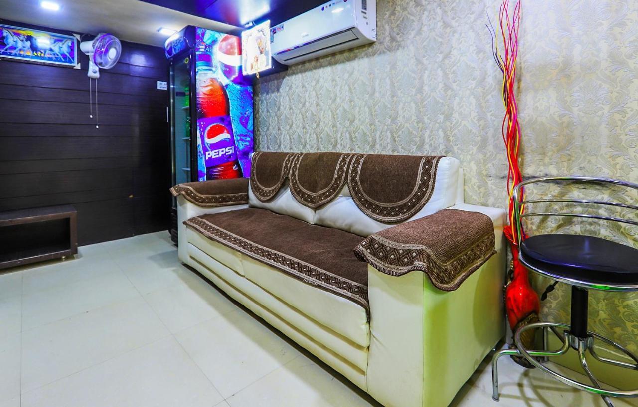 אג'מר Oyo 11840 Hotel Venus מראה חיצוני תמונה